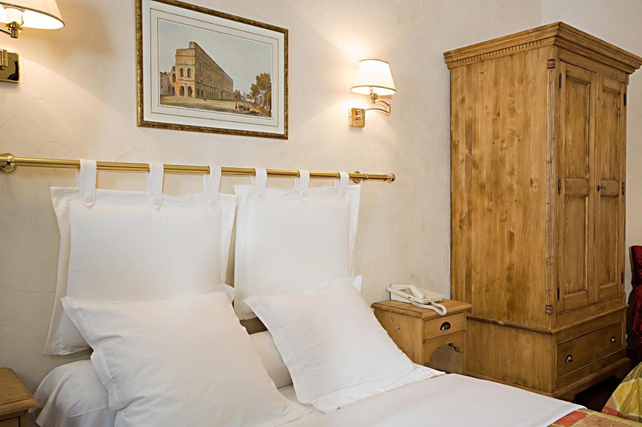 Saint Jean Hotel 2*